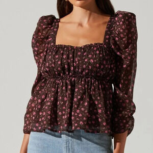 NEW ASTR the Label Floral Print Smocked Babydoll Top in Brown Pink Ditsy